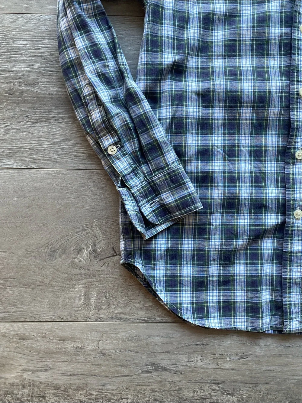 Ralph Lauren Plaid Button Down Shirt in Navy and Green Boys Sz Medium 10-12